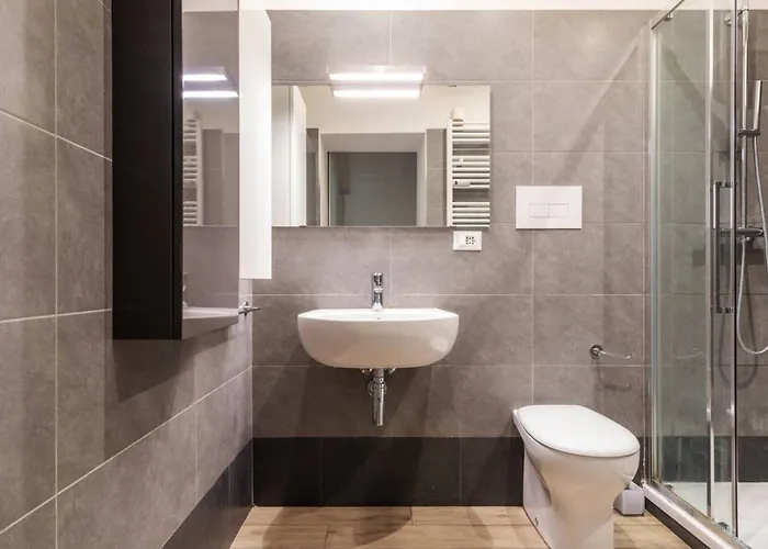 Apartman In Piazza A Isola Milánó